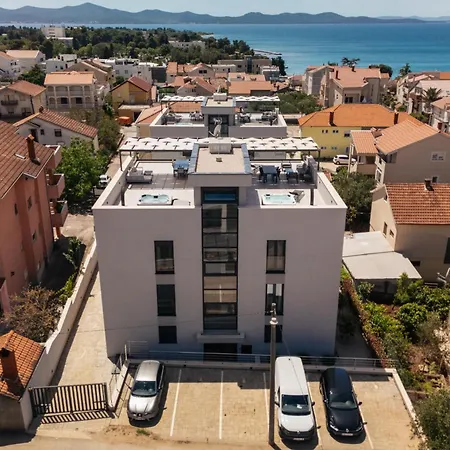 Skyline Serenity-zadar's Premier Roof Terrace 公寓 扎达尔